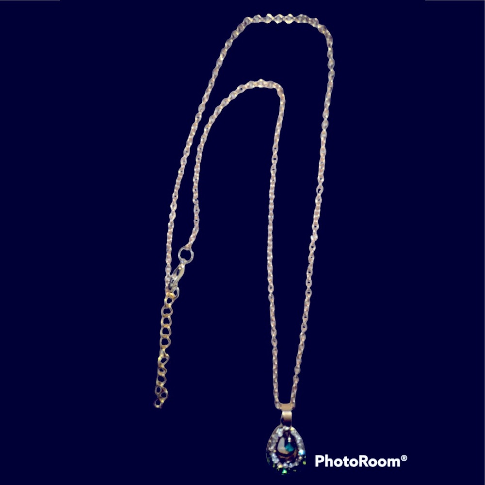 Vintage Style Necklace with Pendant.Has 4 Different Color Rhinestones. - Picture 3 of 3